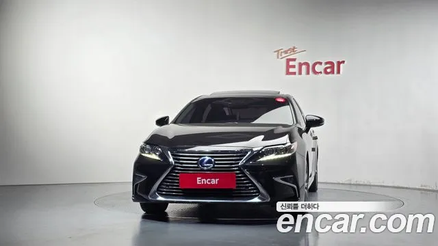 Lexus ES 2016 thumb 3