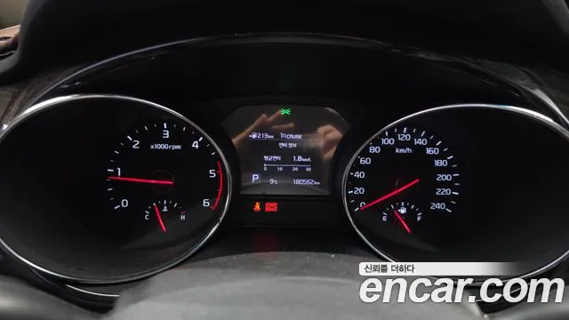 Kia Carnival 2019 thumb 8