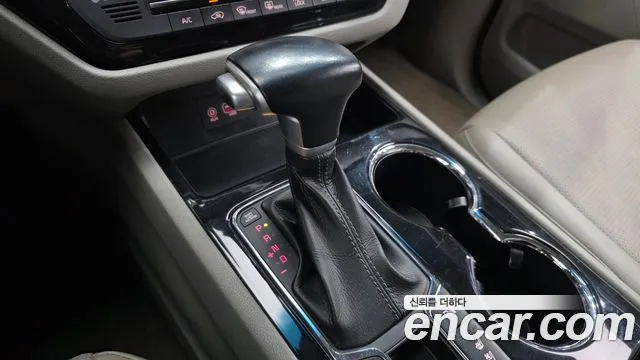Kia Carnival 2019 thumb 9