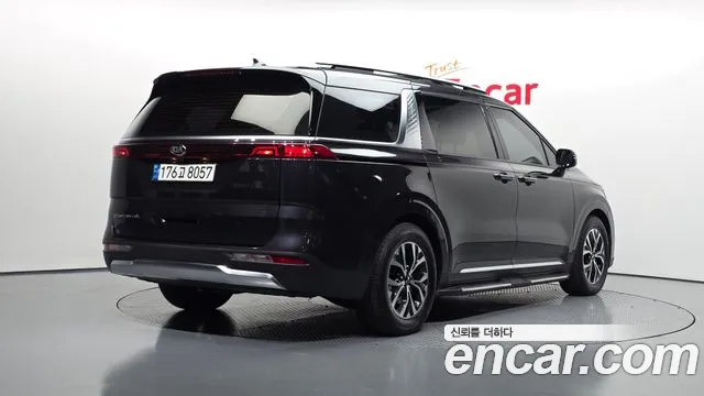 Kia Carnival 2020 thumb 2