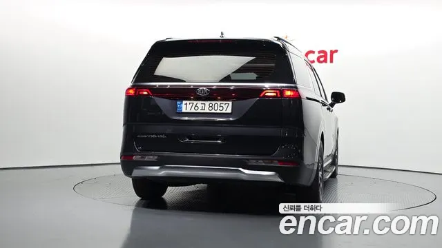 Kia Carnival 2020 thumb 4