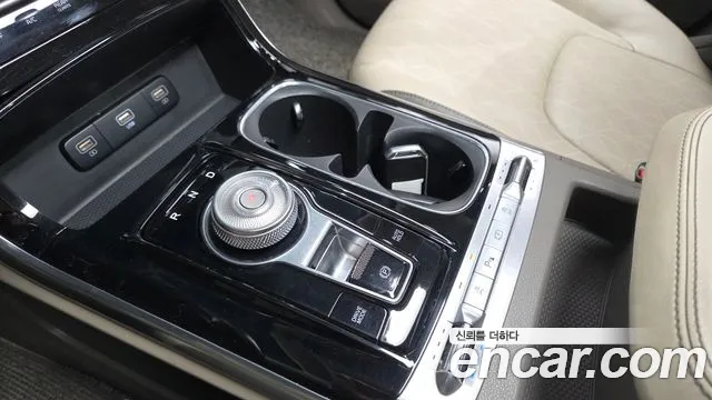 Kia Carnival 2020 thumb 9