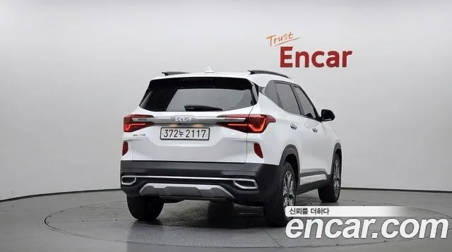 Kia Seltos 2021 thumb 4