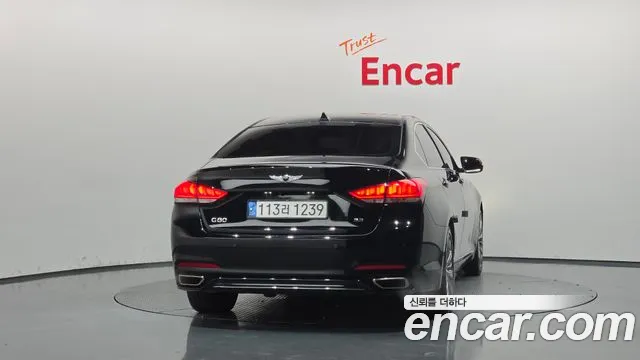 Genesis G80 2017 thumb 4