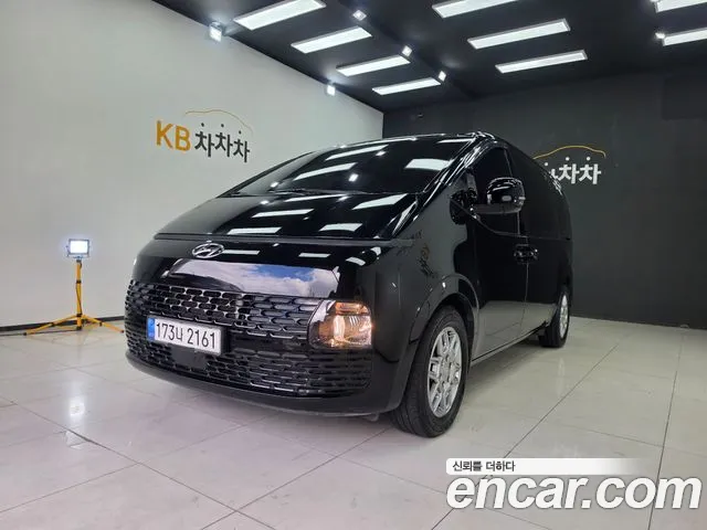 Hyundai Staria 2021 thumb 11