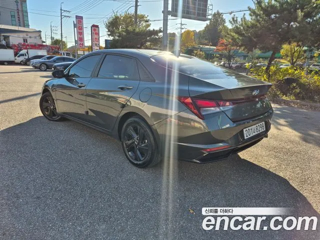 Hyundai Avante 2023 thumb 6