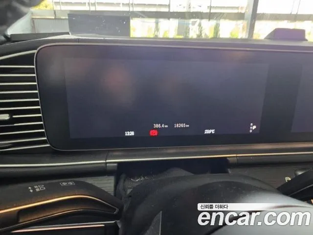 Mercedes-Benz GLE 2025 thumb 3