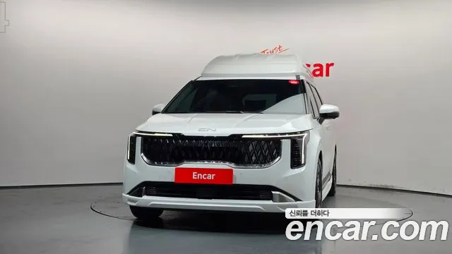 Kia Carnival 2024 thumb 3