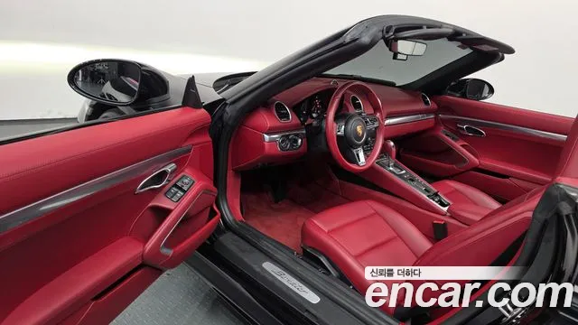 Porsche Cayman 2022 thumb 9
