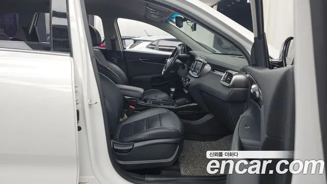 Kia Sorento 2019 thumb 11