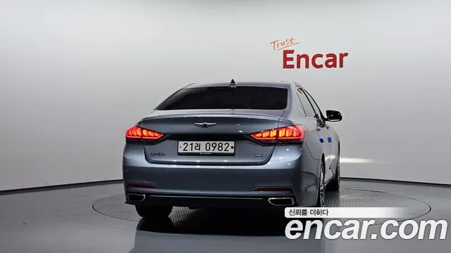 Hyundai Genesis 2016 thumb 4