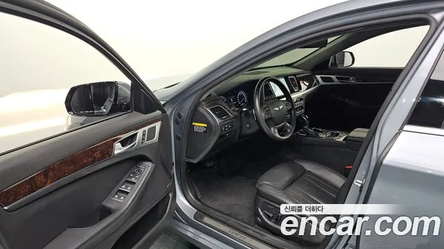 Hyundai Genesis 2016 thumb 10