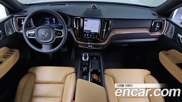 Volvo XC60 2023 thumb 7
