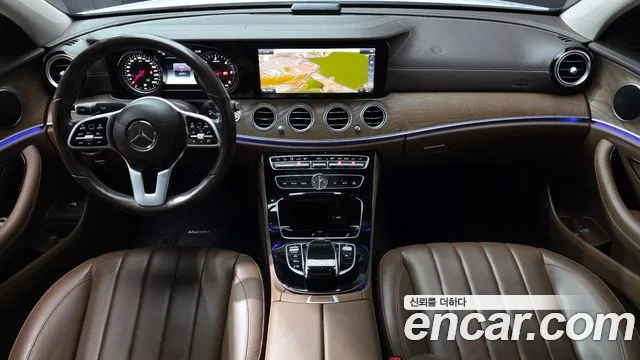 Mercedes-Benz E-Класс 2019 thumb 7