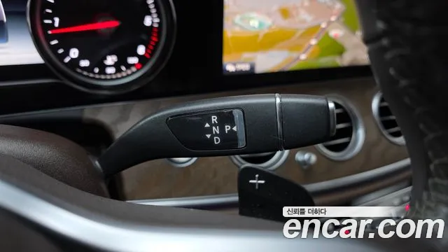 Mercedes-Benz E-Класс 2019 thumb 9