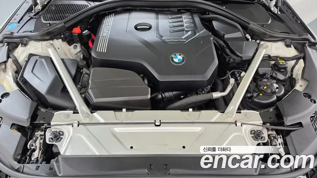 BMW 4-Series 2021 thumb 6