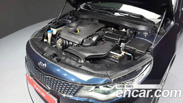 Kia K5 2017 thumb 6