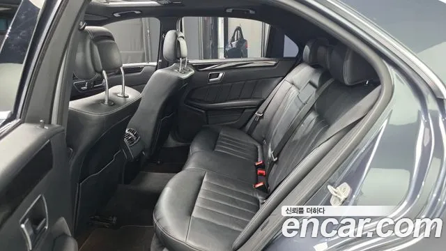 Mercedes-Benz E-Класс 2014 thumb 11