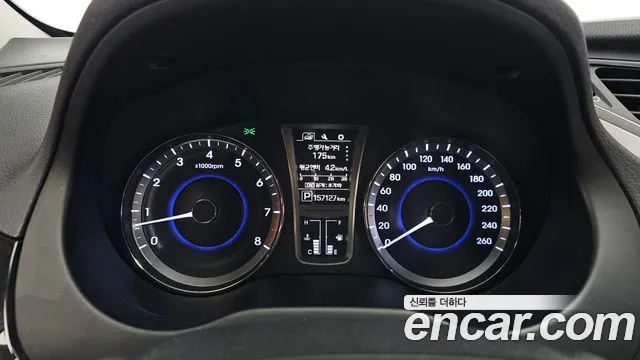 Hyundai Grandeur 2016 thumb 8
