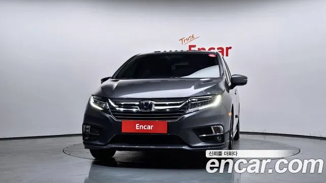 Honda Odyssey 2017 thumb 3