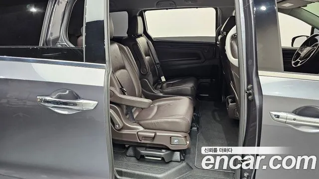 Honda Odyssey 2017 thumb 11