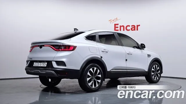 Renault-KoreaSamsung Arkana 2022 thumb 2