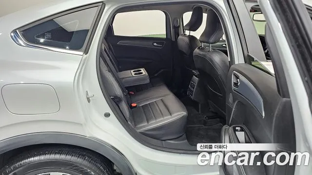 Renault-KoreaSamsung Arkana 2022 thumb 11