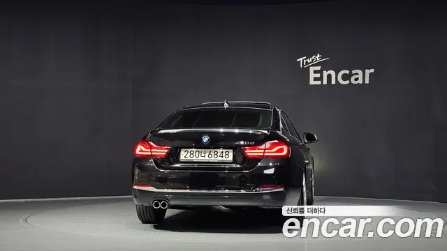 BMW 4-Series 2020 thumb 4