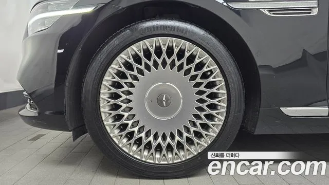 Genesis G90 2020 thumb 4