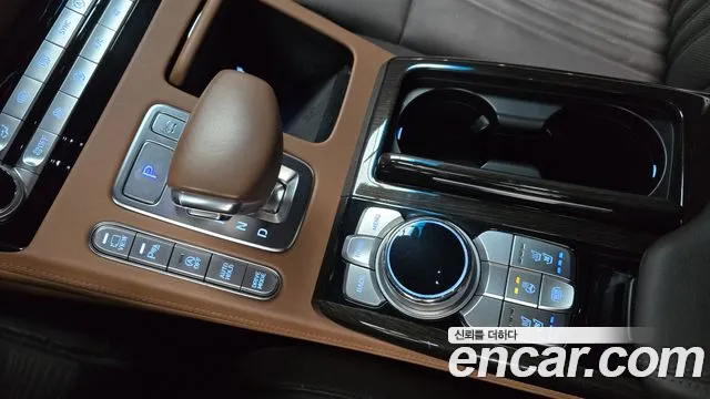 Genesis G90 2020 thumb 8