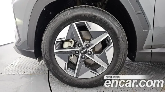 Hyundai Tucson 2025 thumb 5