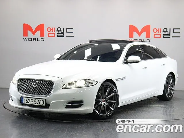 Jaguar XJ 2014 thumb 2