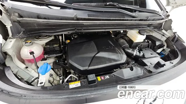 Hyundai Staria 2022 thumb 6