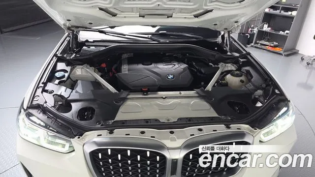 BMW X4 2022 thumb 5