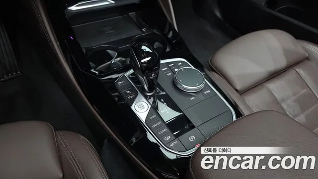 BMW X4 2022 thumb 8