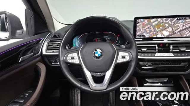 BMW X4 2022 thumb 11