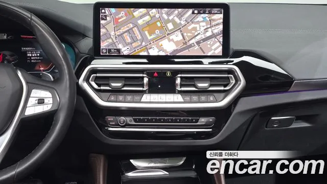 BMW X4 2022 thumb 12