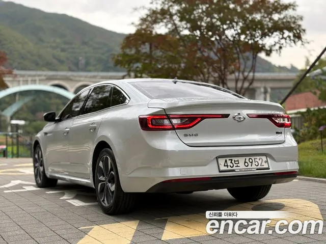 Renault-KoreaSamsung Megane 2018 thumb 2