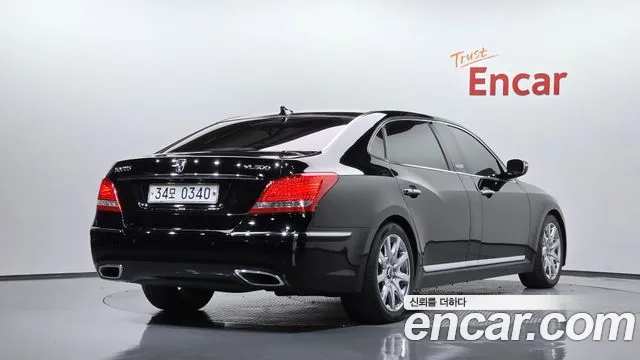 Hyundai Equus 2010 thumb 2