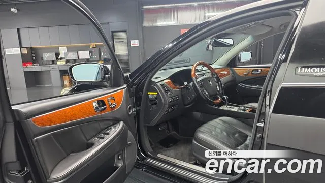 Hyundai Equus 2010 thumb 10