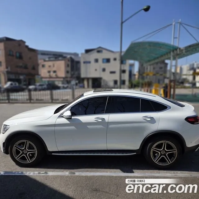 Mercedes-Benz GLC 2021 thumb 4