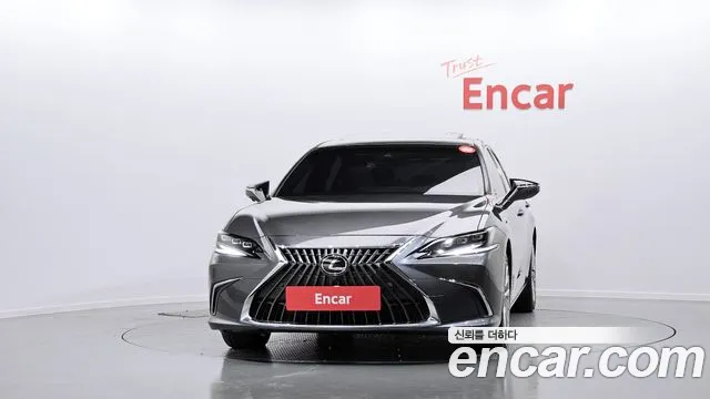 Lexus ES 2023 thumb 3