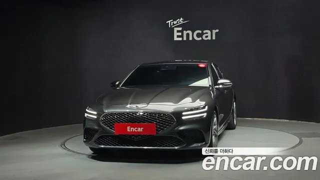 Genesis G70 2022 thumb 3
