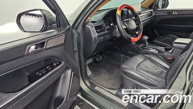 KG_Mobility_Ssangyong Rexton 2023 thumb 10
