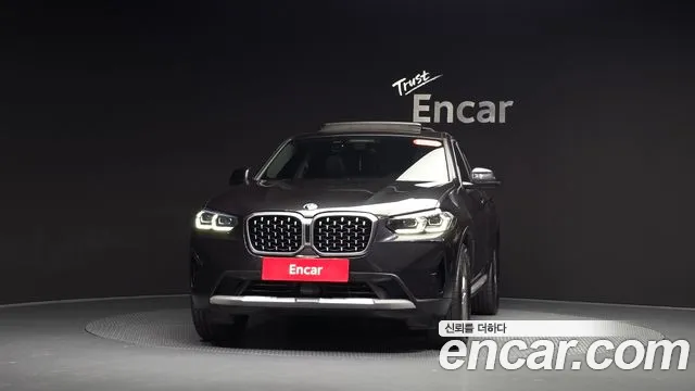 BMW X4 2022 thumb 2