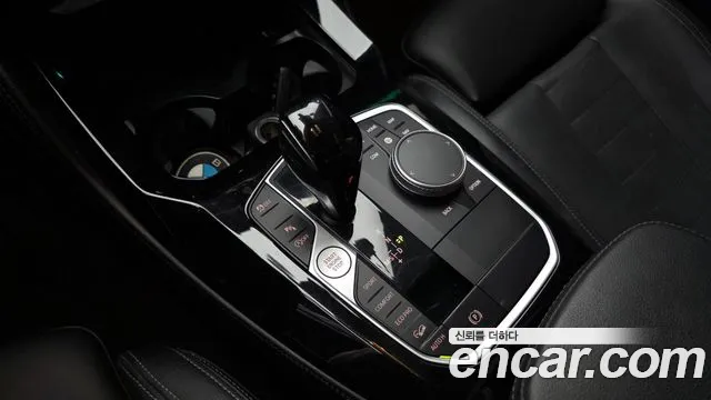 BMW X4 2022 thumb 8