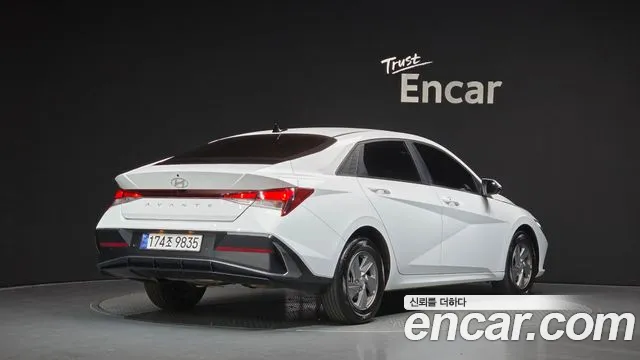 Hyundai Avante 2024 thumb 2