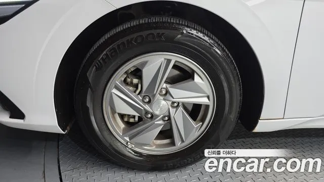 Hyundai Avante 2024 thumb 5