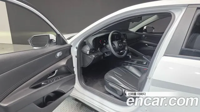 Hyundai Avante 2024 thumb 10