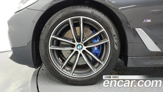 BMW 5-Series 2021 thumb 5